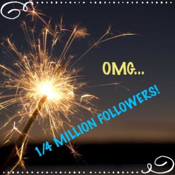 450 THOUSAND FOLLOWERS!!!! 💃🏼🍻🍾🥂🎈🎉🎊 - Picture 5 of 7